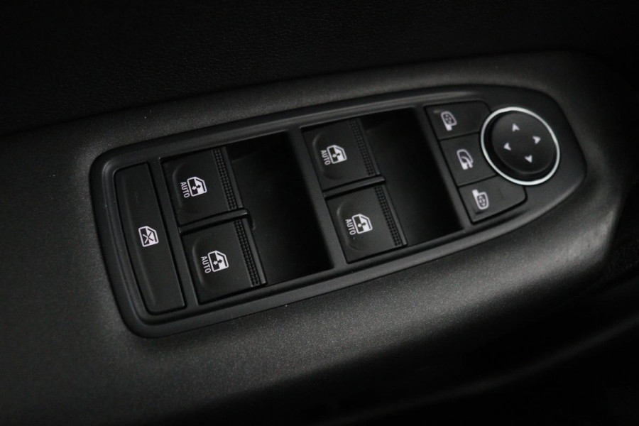 Renault Captur 1.0 TCe Zen | Trekhaak | Full LED | Cruise control | DAB | Airco | Bluetooth