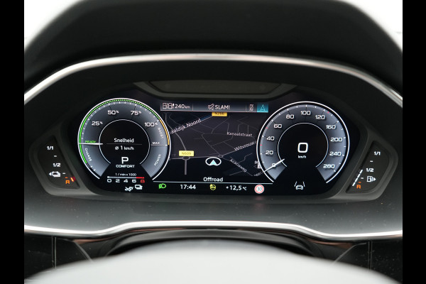 Audi Q3 Sportback 45 TFSI e Edition Plug in Hybrid Nano Grey Metallic 245pk PHEV | Navigatie | Adaptive Cruise | Trekhaak af Fabriek | Stoelverwarming | DAB | Climate Control | Virtual |