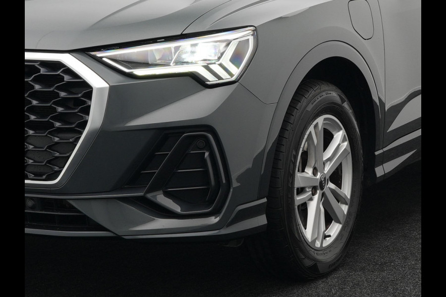 Audi Q3 Sportback 45 TFSI e Edition Plug in Hybrid Nano Grey Metallic 245pk PHEV | Navigatie | Adaptive Cruise | Trekhaak af Fabriek | Stoelverwarming | DAB | Climate Control | Virtual |