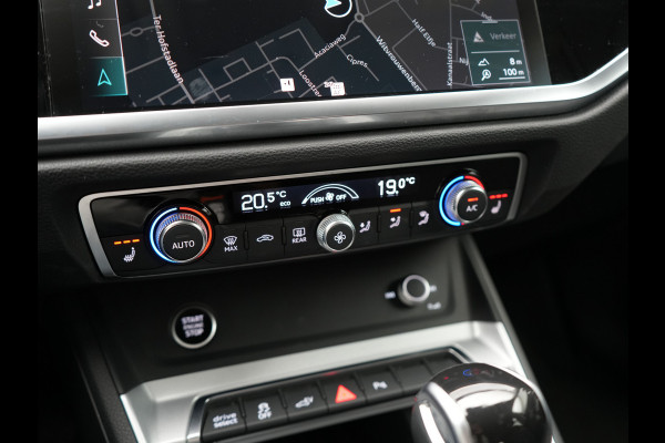 Audi Q3 Sportback 45 TFSI e Edition Plug in Hybrid Nano Grey Metallic 245pk PHEV | Navigatie | Adaptive Cruise | Trekhaak af Fabriek | Stoelverwarming | DAB | Climate Control | Virtual |