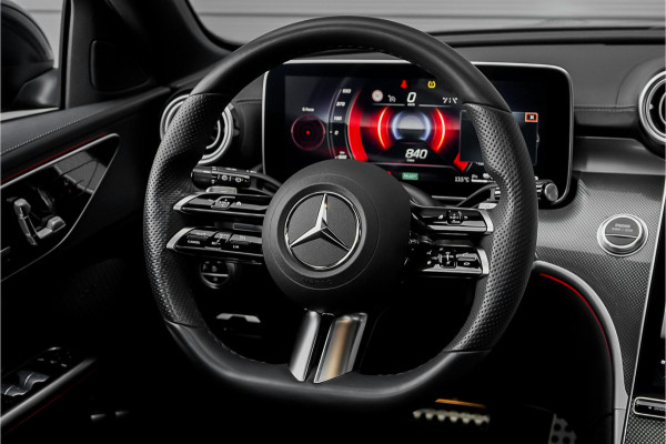 Mercedes-Benz C-Klasse Estate 300 e AMG Line Night Pano Memory Seats 1e Eig