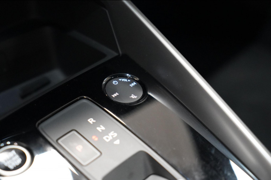 Audi A3 Sportback 40 TFSI e 3x S-line Elektr. S-stoelen|Dodehoek|Leder|AllSeasonNieuw|B&O