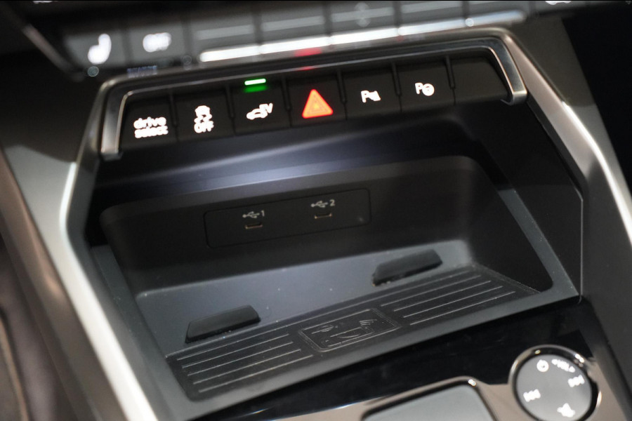 Audi A3 Sportback 40 TFSI e 3x S-line Elektr. S-stoelen|Dodehoek|Leder|AllSeasonNieuw|B&O