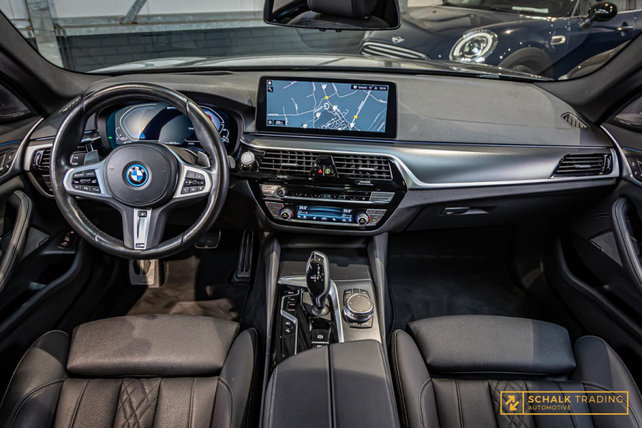 BMW 5 Serie 530e|M-sport|20inch|Pano|H&K|Cam|Trekhaak|Dealer