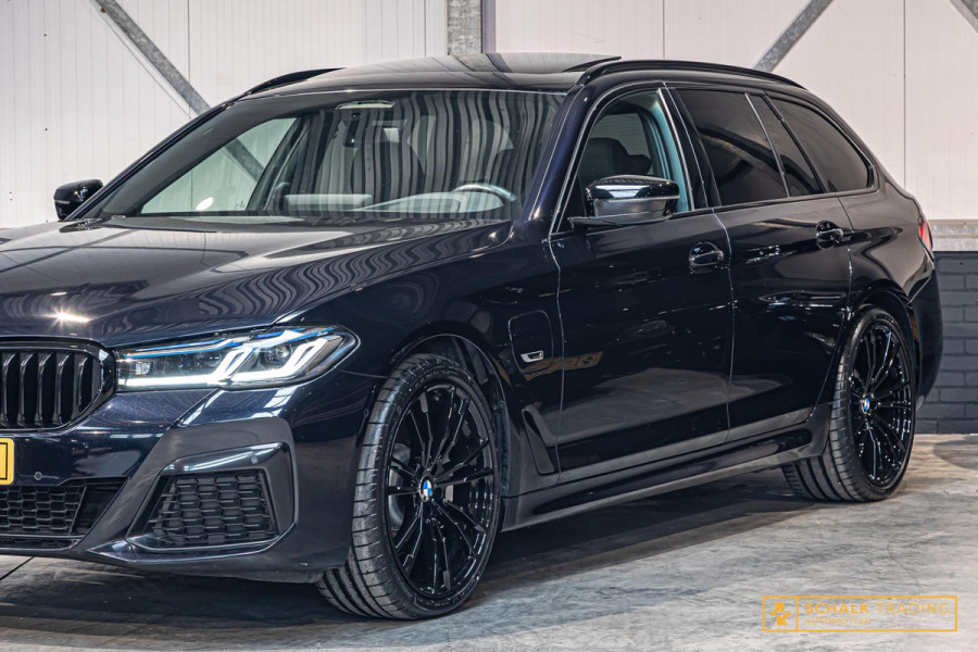 BMW 5 Serie 530e|M-sport|20inch|Pano|H&K|Cam|Trekhaak|Dealer