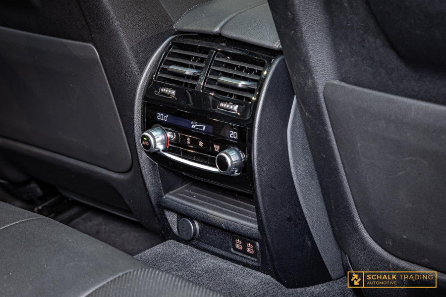 BMW 5 Serie 530e|M-sport|20inch|Pano|H&K|Cam|Trekhaak|Dealer