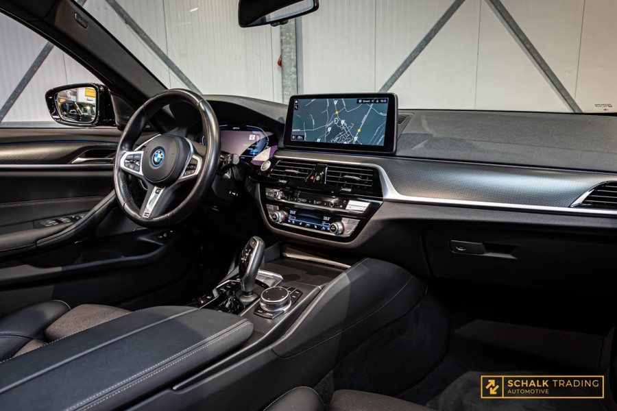 BMW 5 Serie 530e|M-sport|20inch|Pano|H&K|Cam|Trekhaak|Dealer
