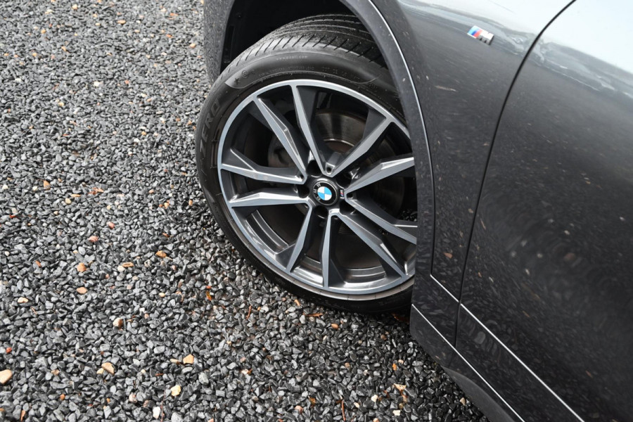 BMW X2 SDrive18i High Executive M-Sport Trekhaak Camera Keyless LED 19''