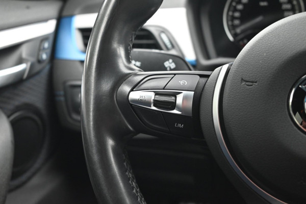 BMW X2 SDrive18i High Executive M-Sport Trekhaak Camera Keyless LED 19''