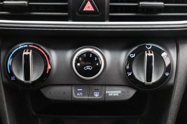 Hyundai Kona 1.0T Comfort Carplay Camera Airco Cruise * 1e eigenaar *