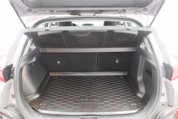 Hyundai Kona 1.0T Comfort Carplay Camera Airco Cruise * 1e eigenaar *