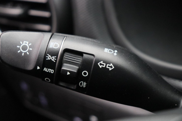 Hyundai Kona 1.0T Comfort Carplay Camera Airco Cruise * 1e eigenaar *