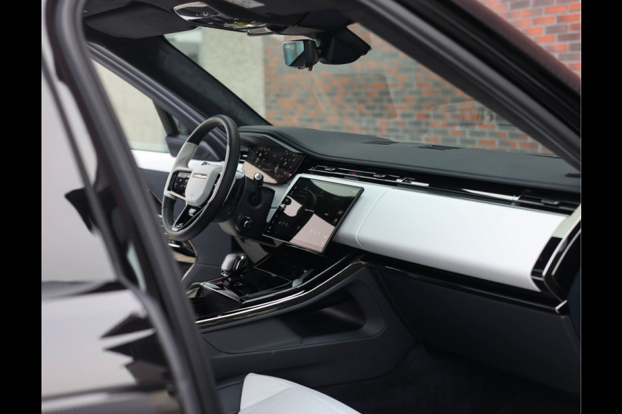 Land Rover Range Rover Sport P635 SV Edition One Obsidian Black