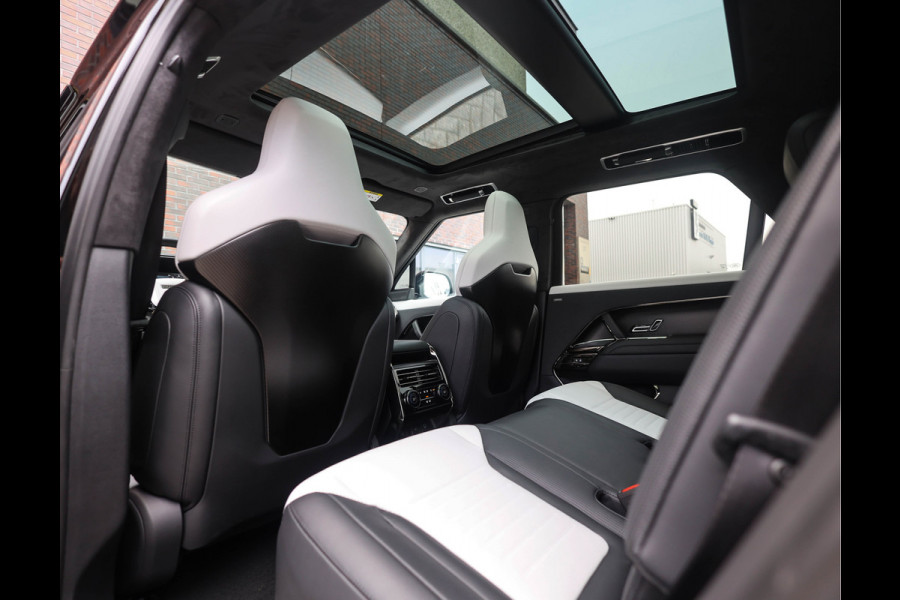 Land Rover Range Rover Sport P635 SV Edition One Obsidian Black