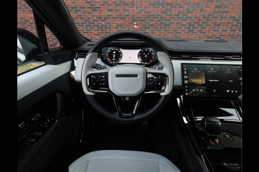 Land Rover Range Rover Sport P635 SV Edition One Obsidian Black