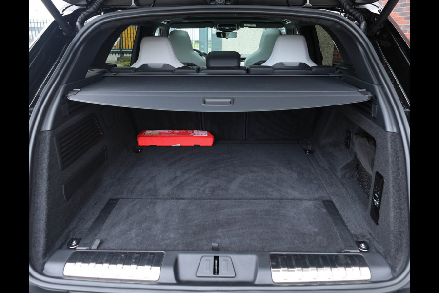 Land Rover Range Rover Sport P635 SV Edition One Obsidian Black
