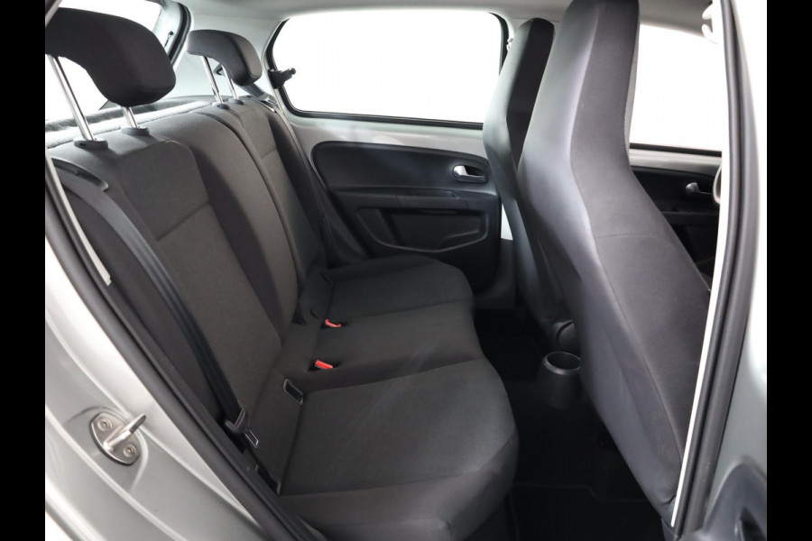 Volkswagen up! 1.0 Clima| Camera|  | Parkeersensoren achter|  Cruise control| |Verlengde garantie| Navigatie via App