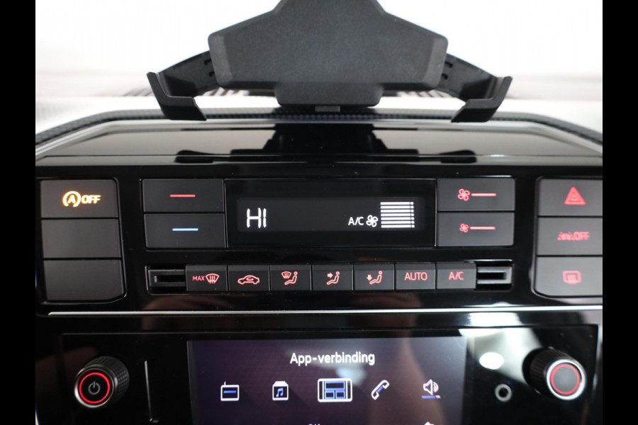 Volkswagen up! 1.0 Clima| Camera|  | Parkeersensoren achter|  Cruise control| |Verlengde garantie| Navigatie via App