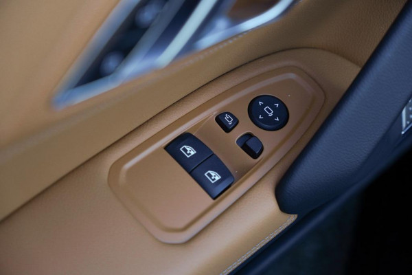 BMW Z4 Roadster sDrive20i M-Sport / NL Auto / Harman Kardon / Leder