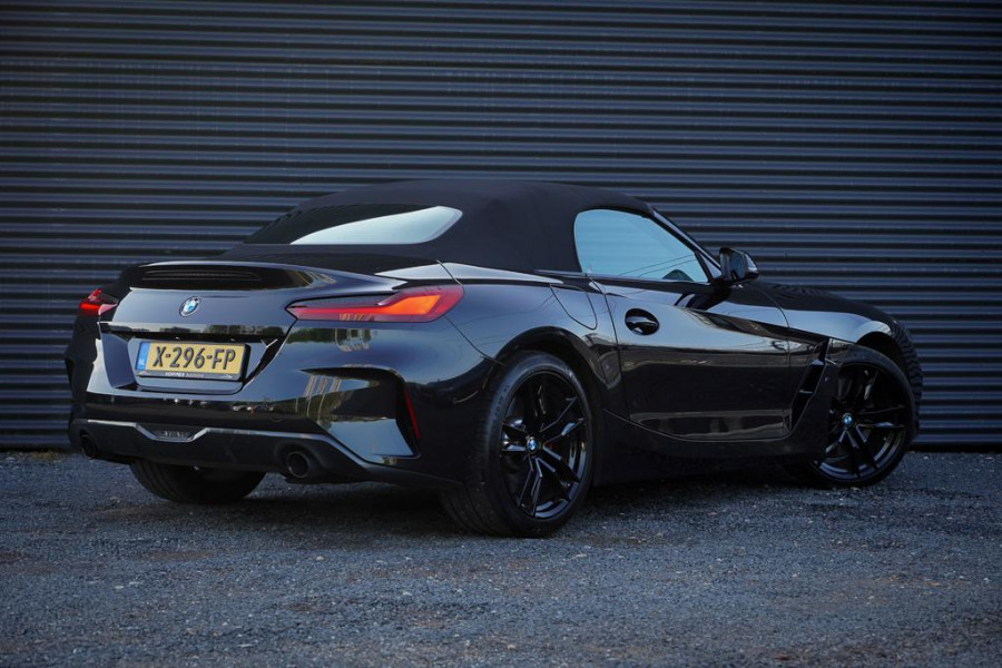 BMW Z4 Roadster sDrive20i M-Sport / NL Auto / Harman Kardon / Leder