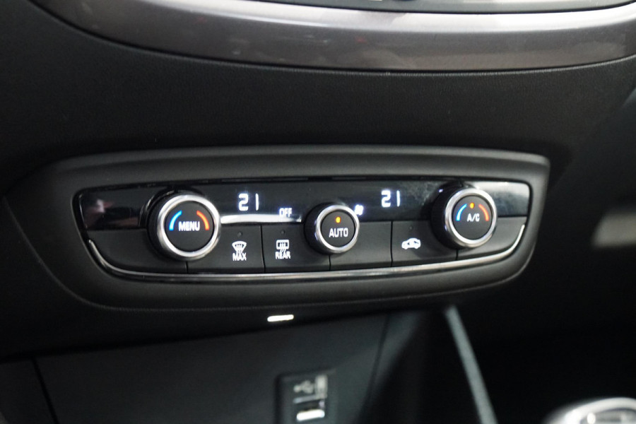 Opel Crossland X 1.2 Turbo Innovation