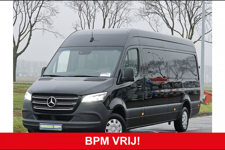 Mercedes-Benz Sprinter 316 L3H2 DC 5p LED, Camera, Navi, Mbux, Dodehoek assistent, Euro6, 160 PK!