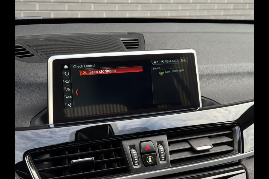 BMW X1 sDrive18i High Executive | Head Up | Leder |