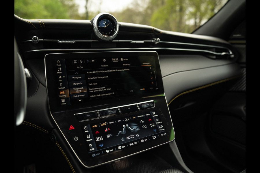 Maserati Grecale 3.0 V6 Trofeo 530pk | Pano-dak | Sonus Faber | Luchtvering | Stoelventilatie | Head-up