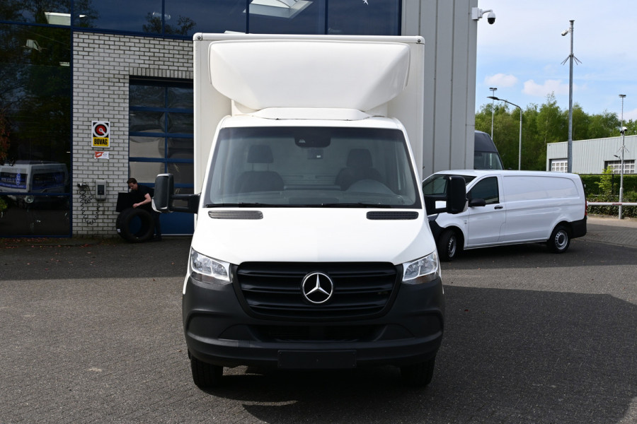 Mercedes-Benz Sprinter 514 CDI Bakwagen met NIEUWE laadklep MBUX, Geveerde stoel, Stoelverwarming Nieuwe Laadklep 1000kg 180cm Plateau
