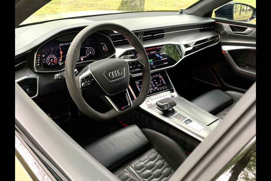 Audi RS7 Sportback A7 V8 Dynamic+ | Keramisch | 22" ABT | 4-Wielbesturing | Stoelvent. | Carbon Pack | Nachtzicht | Alcantara Hemel | B&O 3D High End | 360 Camera | Laser-LED | ACC | Valcona | Klasse-5 | Head-up | Soft-Close | Isolatieglas | Dealer OH | BTW Auto | €100.706,= ex.