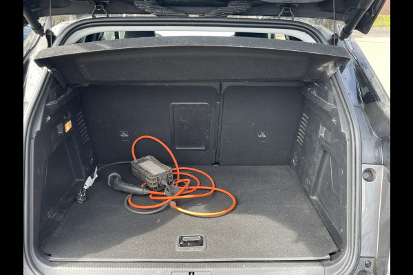 Peugeot 3008 1.6 HYbrid 225 Allure TREKHAAK AFNEEMBAAR | LEDER | RIJKLAAR INCL. 12 MND. BOVAGGARANTIE