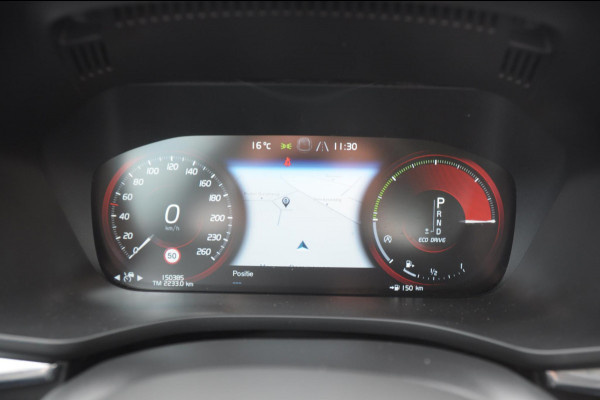 Volvo XC60 T5 250PK Automaat Inscription / Adaptieve cruise control / Trekhaak / Adaptieve koplampen / Parkeersensoren / Stoelverwarming / Lichtmetalen velgen / Keyless entry / Elektrische achterklep