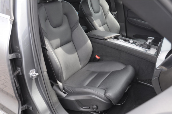 Volvo XC60 T5 250PK Automaat Inscription / Adaptieve cruise control / Trekhaak / Adaptieve koplampen / Parkeersensoren / Stoelverwarming / Lichtmetalen velgen / Keyless entry / Elektrische achterklep