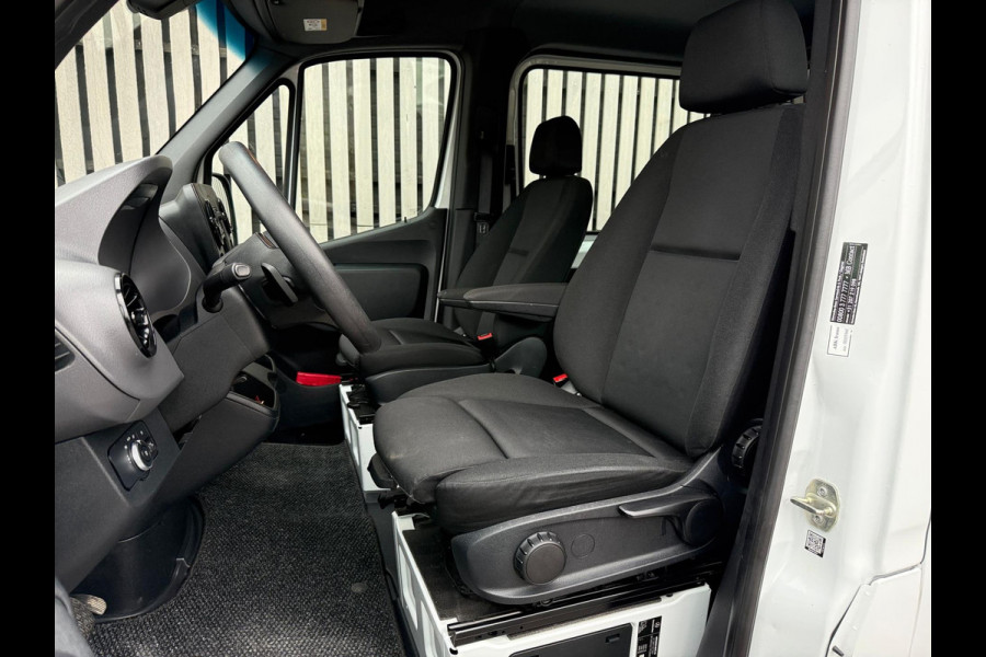 Mercedes-Benz Sprinter Automaat Dubbele Cabine / 6 persoons
