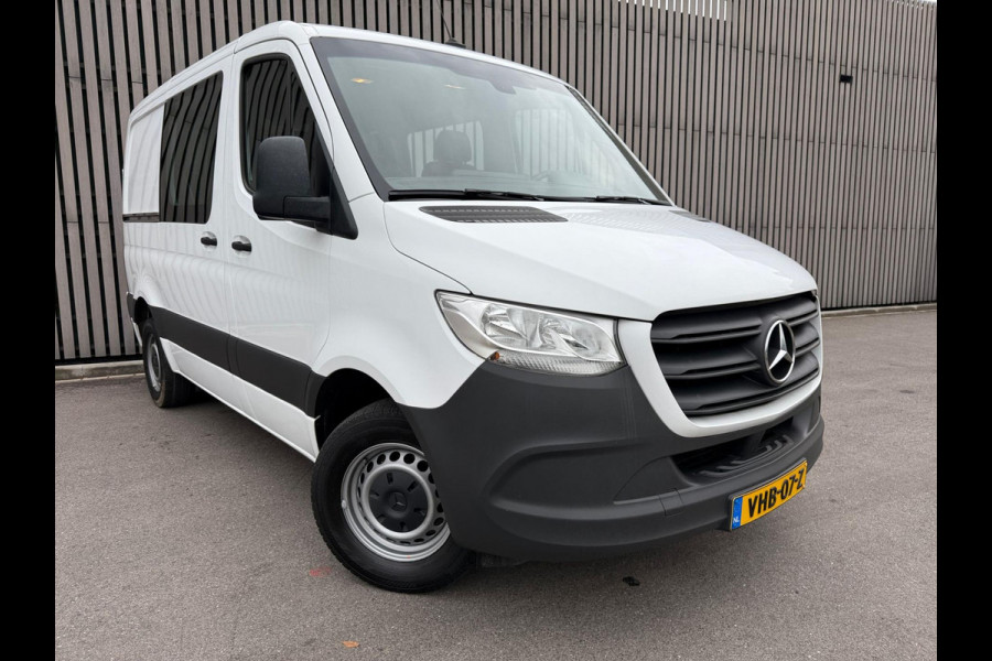 Mercedes-Benz Sprinter Automaat Dubbele Cabine / 6 persoons