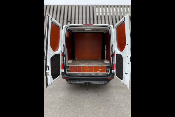 Mercedes-Benz Sprinter Automaat Dubbele Cabine / 6 persoons
