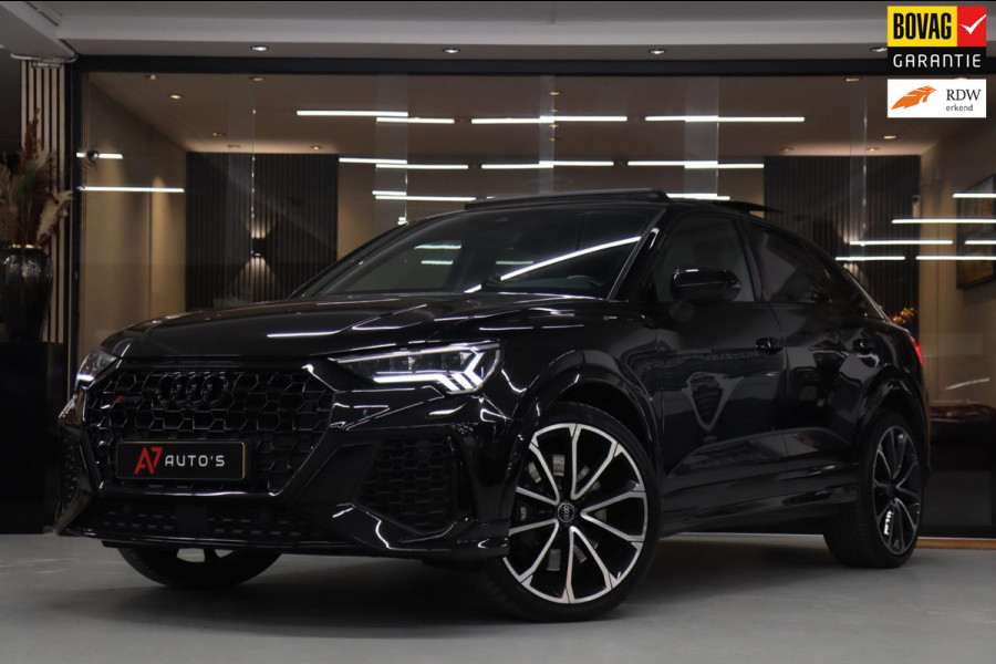 Audi RSQ3 Sportback TFSI RS Pano/Sonos/Camera/Carplay/RSStoelen/BOMVOL