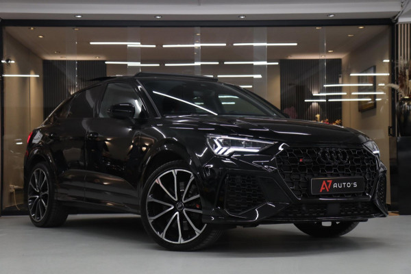 Audi RSQ3 Sportback TFSI RS Pano/Sonos/Camera/Carplay/RSStoelen/BOMVOL