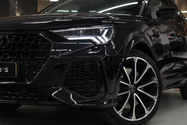Audi RSQ3 Sportback TFSI RS Pano/Sonos/Camera/Carplay/RSStoelen/BOMVOL