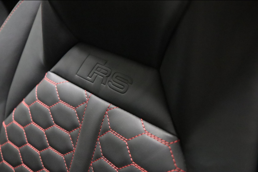 Audi RSQ3 Sportback TFSI RS Pano/Sonos/Camera/Carplay/RSStoelen/BOMVOL