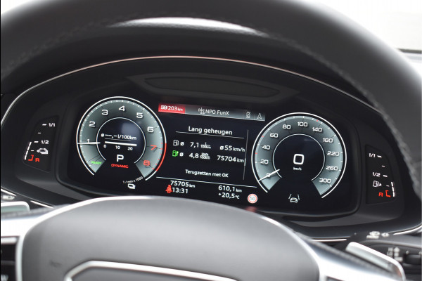 Audi A6 Avant 55 TFSI e Quattro S-Line 367 Pk Competition Pano Soft-Close HUD Leder Massage Full Led Matrix