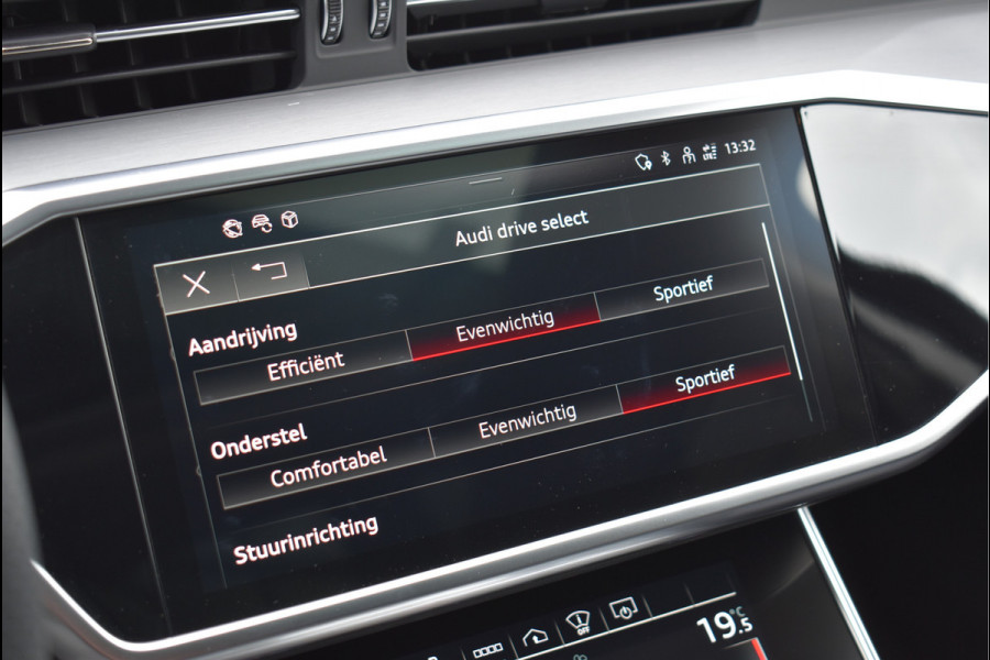 Audi A6 Avant 55 TFSI e Quattro S-Line 367 Pk Competition Pano Soft-Close HUD Leder Massage Full Led Matrix