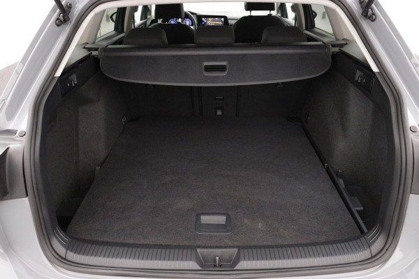Volkswagen GOLF Variant 1.0 eTSI Life | Dealer onderH | NL-Auto | 1e Eig | Addap CruiseC |