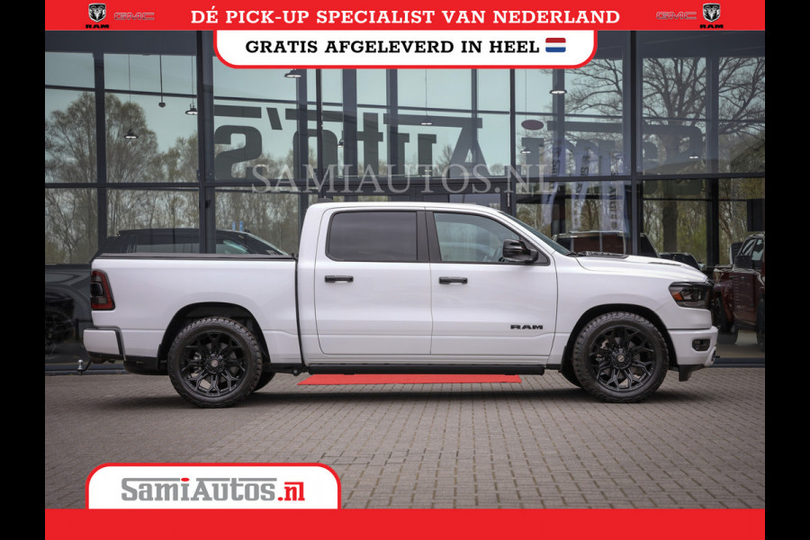 Dodge Ram 1500 LARAMIE NIGHT | NIEUW! BMP VRIJ | PANORAMA | LPG | HUD | VIRTUAL | LUCHTVERING | 360CAM | DODE HOEK | 5.7 V8 HEMI 402PK 4x4 | CREWCAB 5 PERSOONS | GRIJSKENTEKEN | VOORRAAD NR 2147 - 4802