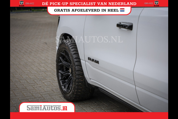 Dodge Ram 1500 LARAMIE NIGHT | NIEUW! BMP VRIJ | PANORAMA | LPG | HUD | VIRTUAL | LUCHTVERING | 360CAM | DODE HOEK | 5.7 V8 HEMI 402PK 4x4 | CREWCAB 5 PERSOONS | GRIJSKENTEKEN | VOORRAAD NR 2147 - 4802