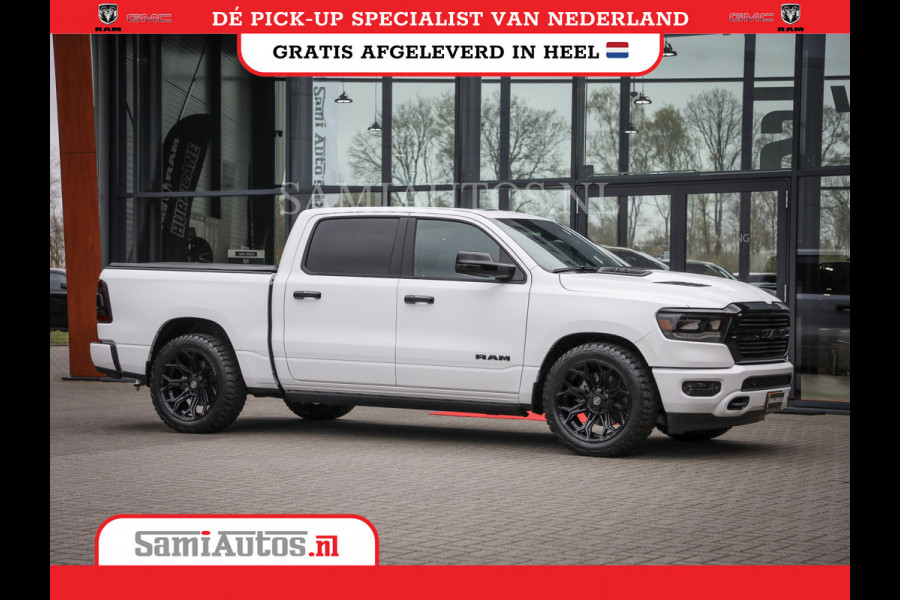 Dodge Ram 1500 LARAMIE NIGHT | NIEUW! BMP VRIJ | PANORAMA | LPG | HUD | VIRTUAL | LUCHTVERING | 360CAM | DODE HOEK | 5.7 V8 HEMI 402PK 4x4 | CREWCAB 5 PERSOONS | GRIJSKENTEKEN | VOORRAAD NR 2147 - 4802