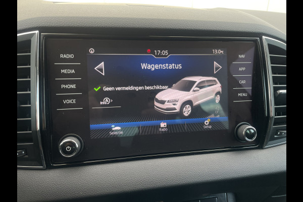 Škoda Karoq 1.5 TSI ACT Style Business | Elek. Trekhaak | LED | Navi | Carplay | Camera