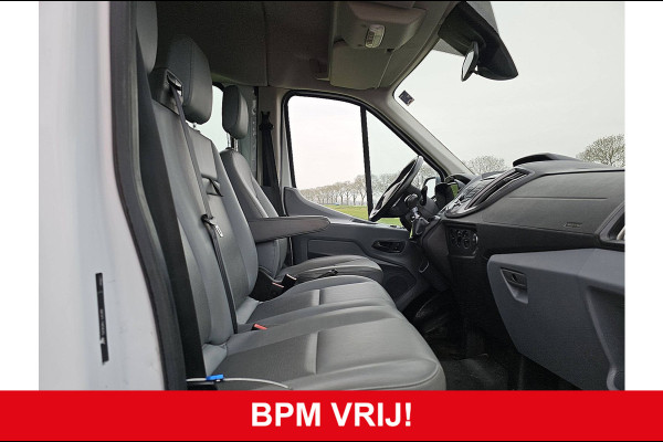 Ford Transit 2.0 L2H2 DC 6p Camera Trekhaak Euro6 Airco