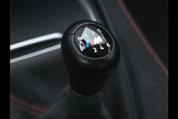 BMW 2 Serie Coupé M2 CS - Manual - Carbon Brakes - Manual Seats
