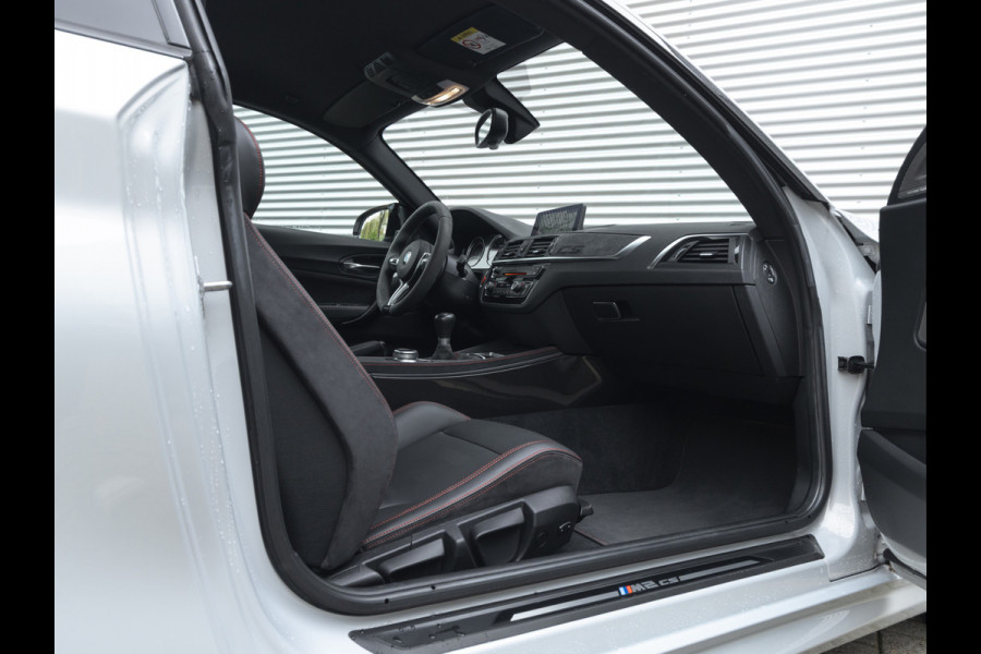 BMW 2 Serie Coupé M2 CS - Manual - Carbon Brakes - Manual Seats